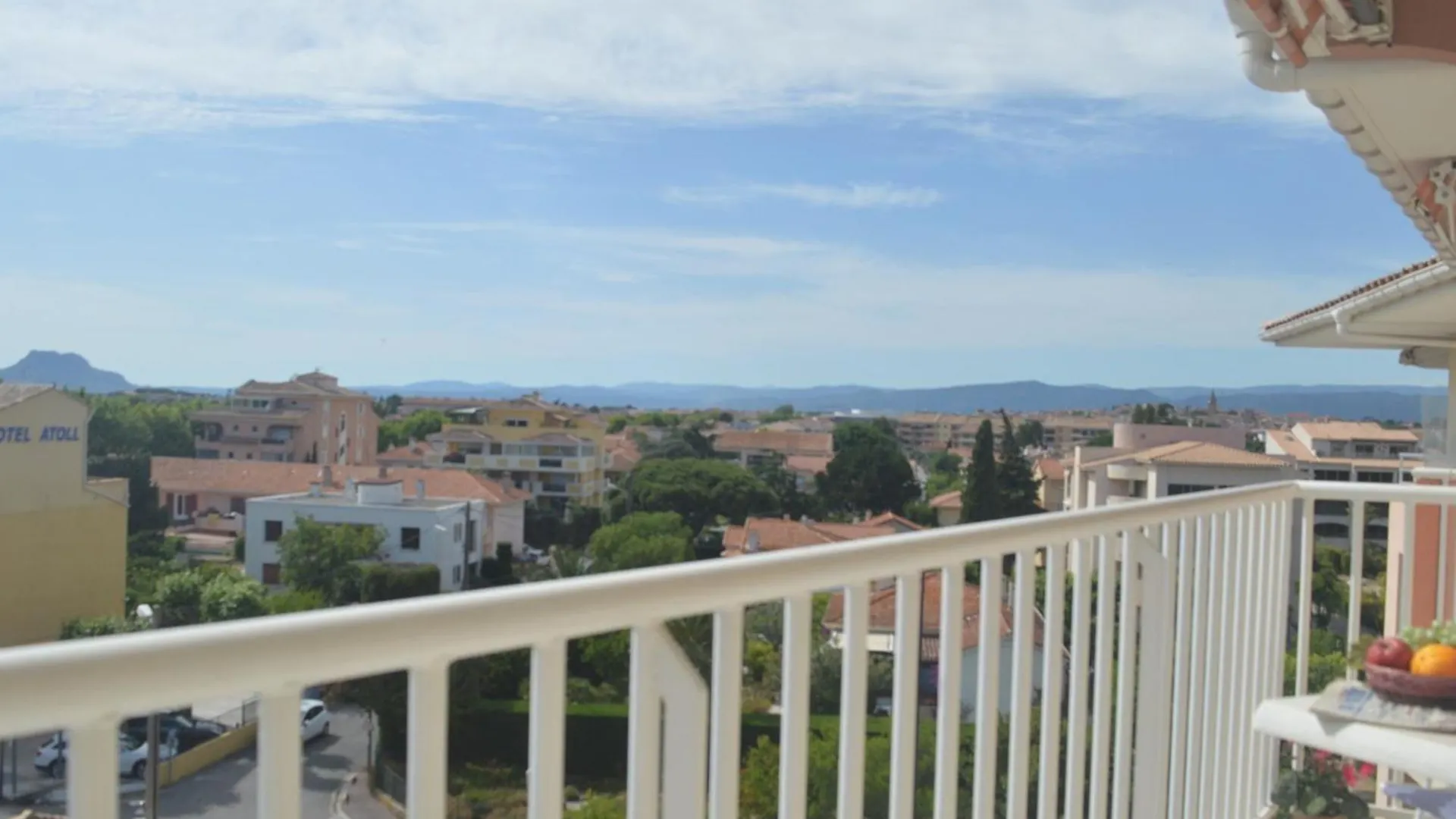 Lejlighed Appartement A Frejus Avec Terrasse Et Menage Inclus - Fr-1-226A-66